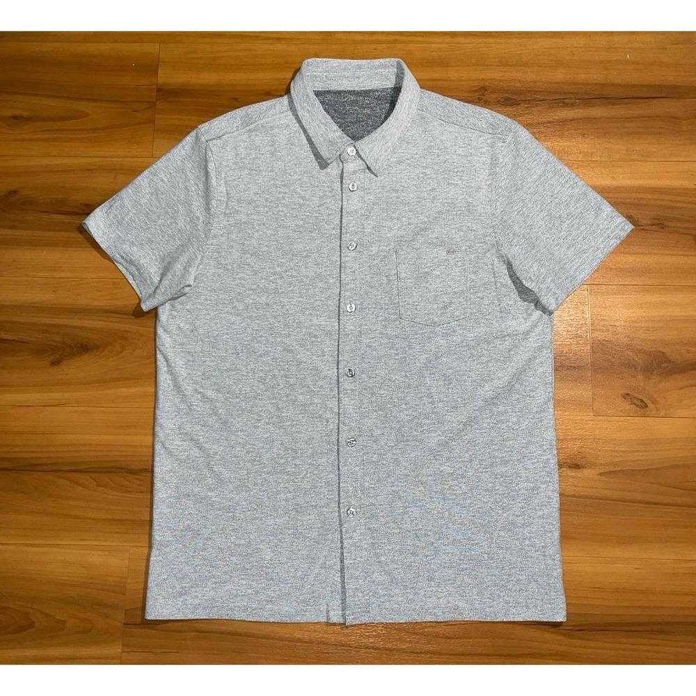 Mens Vuori Ace Button-Down Pocket Short Sleeve Casual Shirt